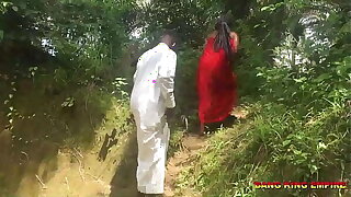 AS A SON Be fitting of A POPULAR MILLIONAIRE, I FUCKED AN AFRICAN VILLAGE GIRL ON Rub-down the VILLAGE ROADS Added to I ENJOYED HER WET PUSSY (FULL VIDEO ON XVIDEO RED)